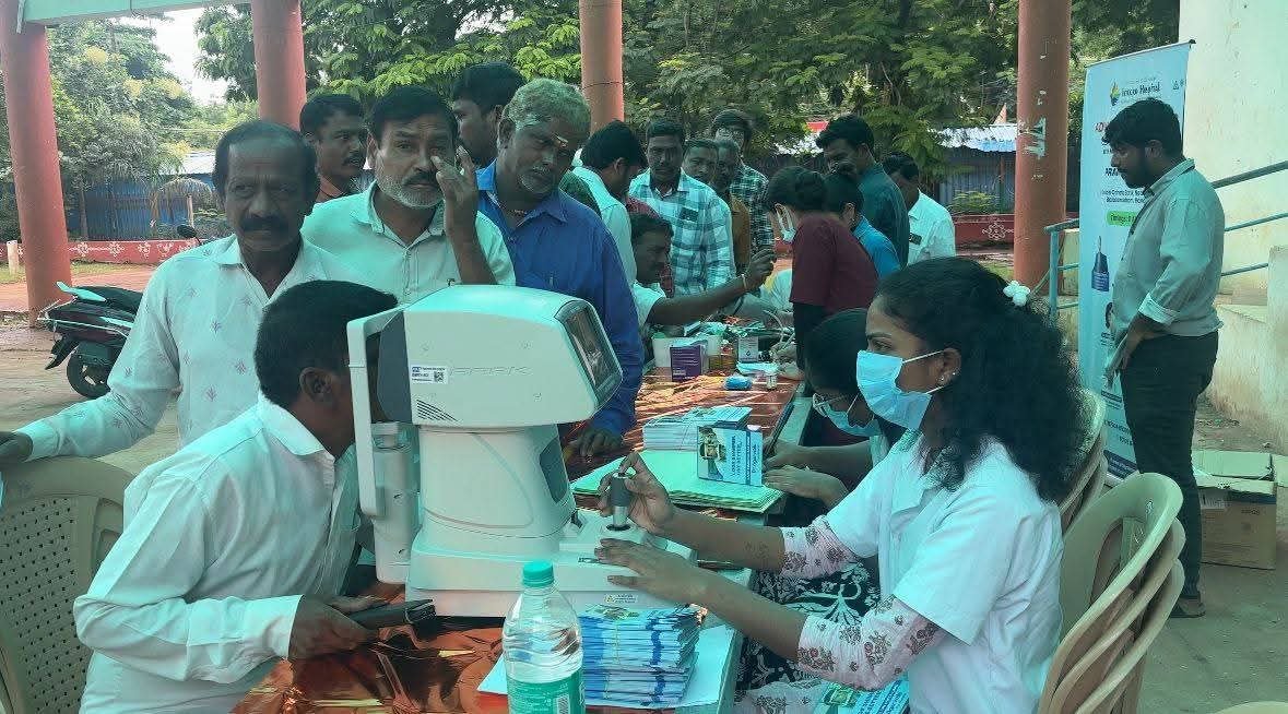 పటేల్ యూత్ ఫోర్స్ ఆధ్వర్యంలో పబ్లిక్ గార్డెన్ లో ఉచిత వైద్య శిబిరం